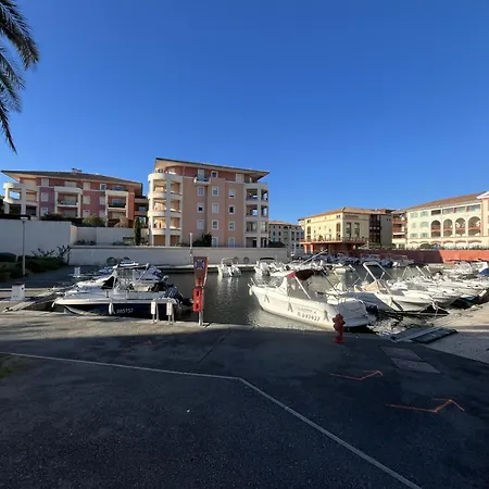 Apartment Port Le Nautica T2-3 Capacite 4-5 P Frejus
